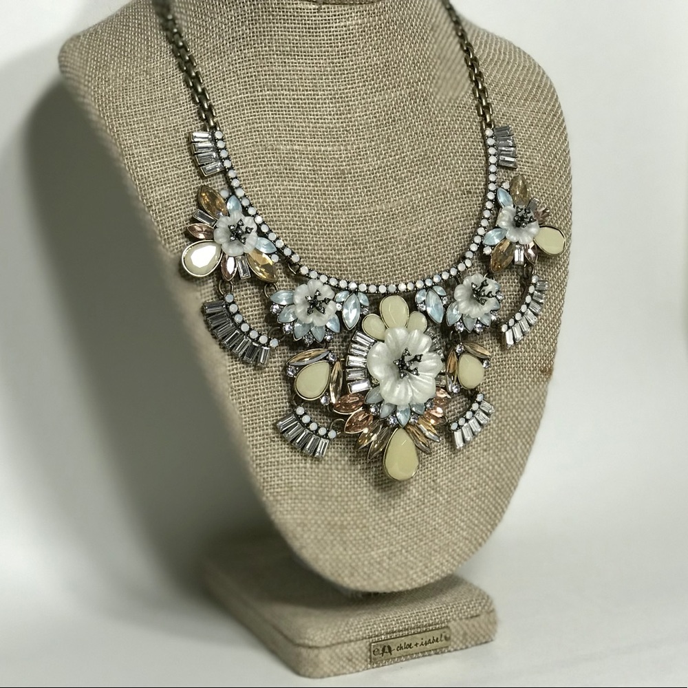 Chloe+Isabel Bella Fiore Statement Necklace
